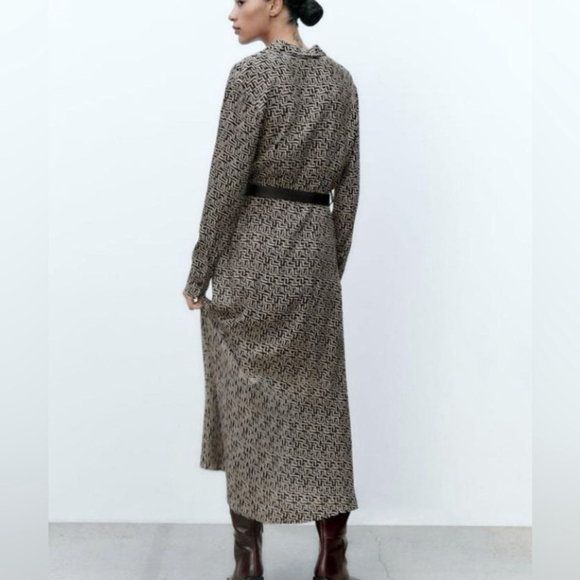 Zara Printed Shirt Dress Black ecru Patterned Maxi Dress - Picture 4 of 10